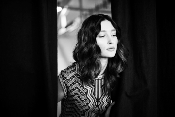 Laetitia_Guenaou_#TWIN_spring_summer_2019_LD_backstage_01.jpg